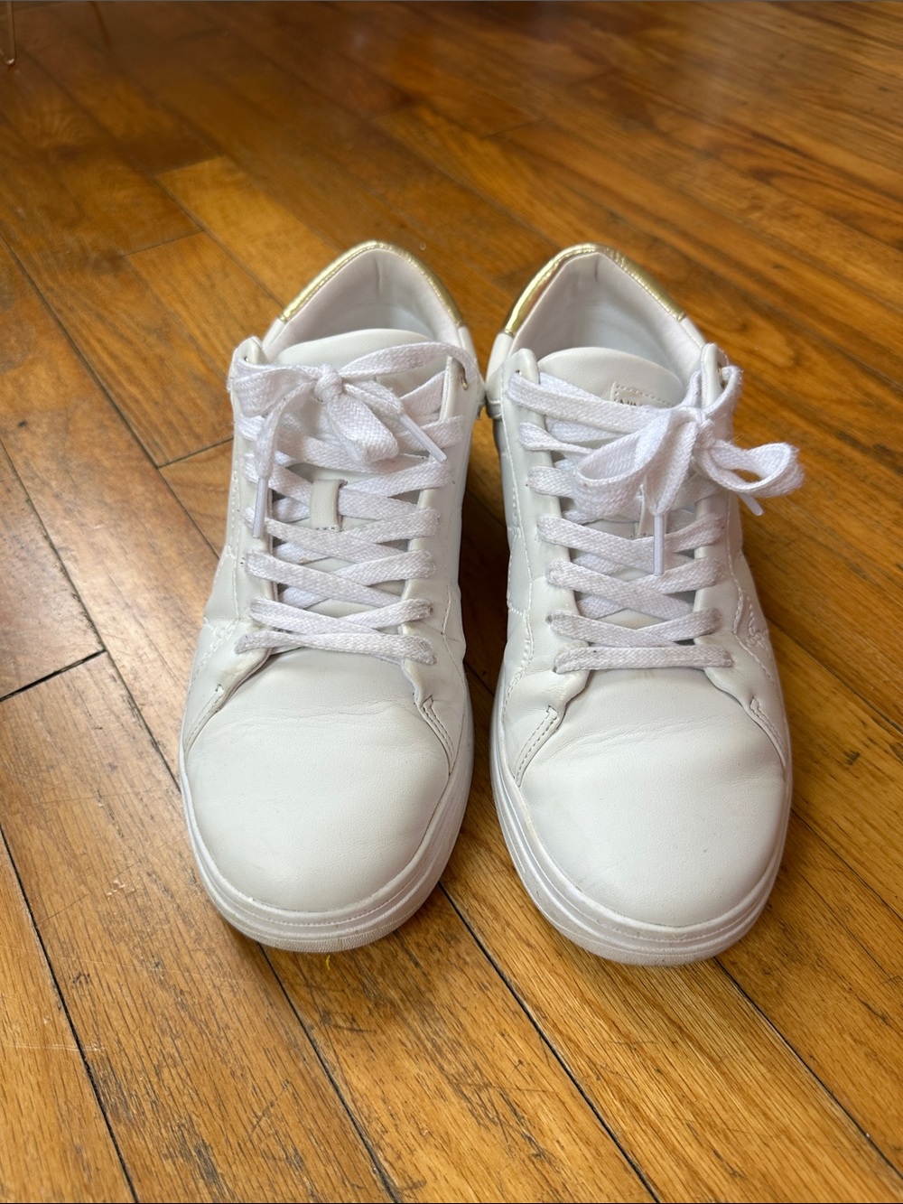 Nine West White Low-Top Leather Sneakers with Gold Heel Accent